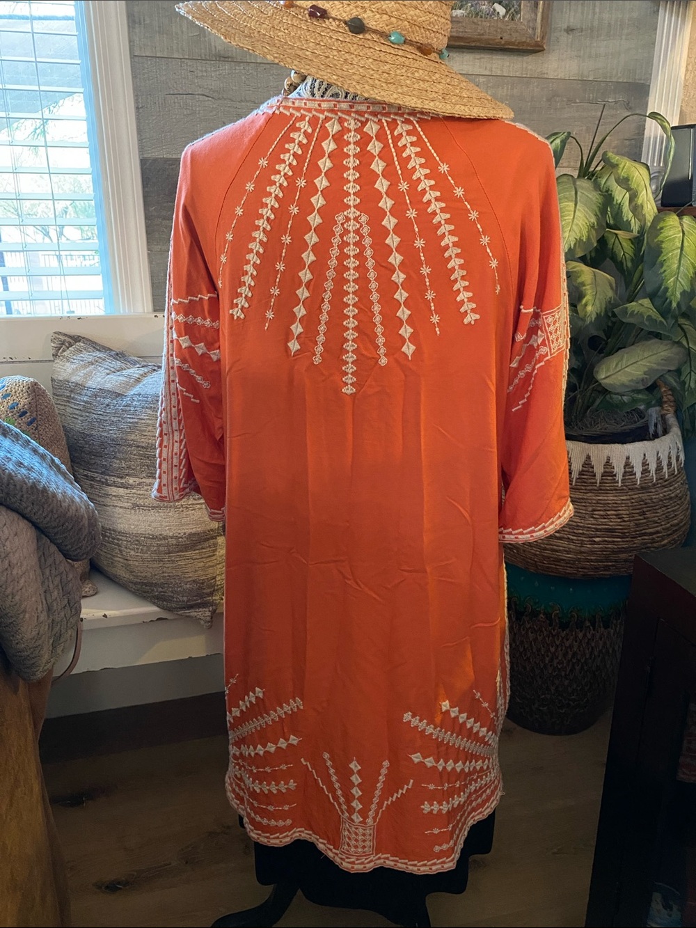 Tolani Orange Embroidered Dress with 3/4 sleeves size L - Picture 4 of 7